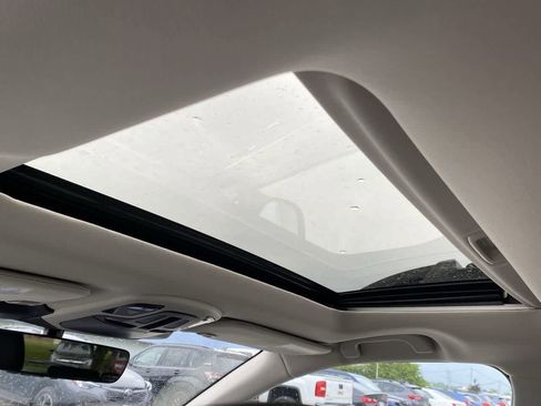 Used 2025 Subaru Outback Onyx Edition image 17