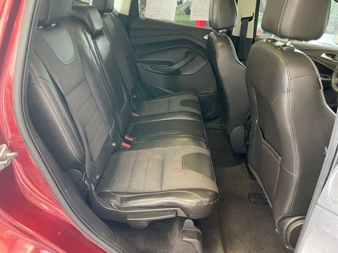 Used 2016 Ford Escape SE w/ SE Chrome Package AWD/4WD image 17