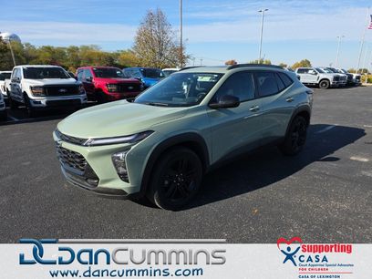 Used 2024 Chevrolet Trax ACTIV w/ Sunroof Package