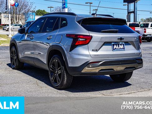 Used 2024 Chevrolet Trax ACTIV w/ Driver Confidence Package image 7