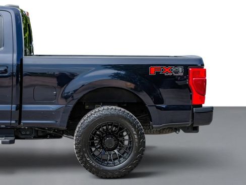 Used 2021 Ford F250 Lariat w/ Lariat Ultimate Package AWD/4WD image 12
