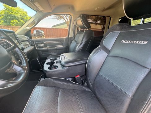 Used 2021 RAM 2500 Laramie image 21