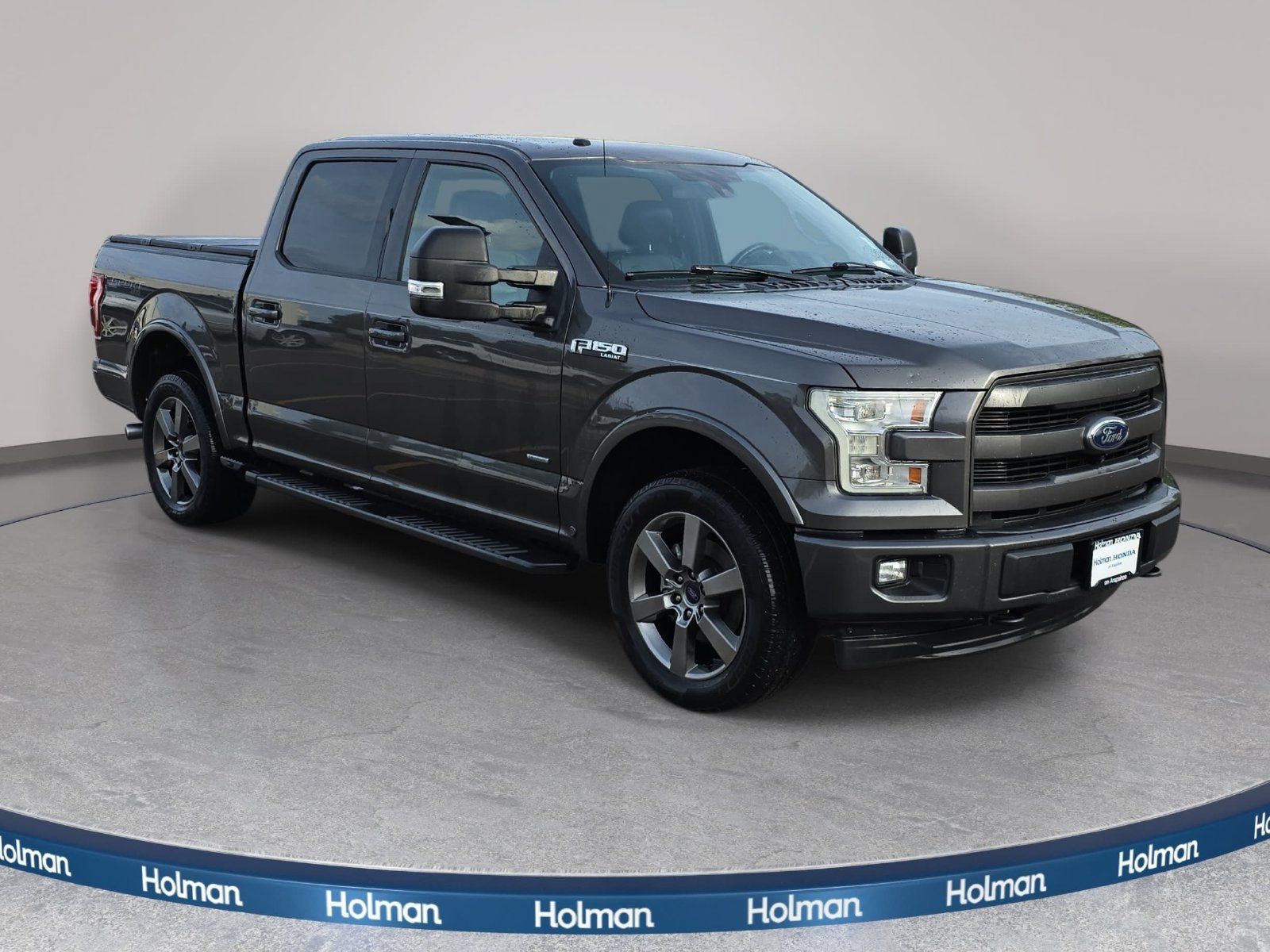 Used 2017 Ford F150 Lariat w/ Equipment Group 502A Luxury AWD/4WD image 4