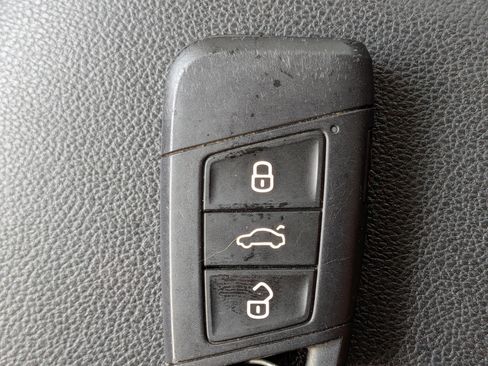 Used 2022 Volkswagen Taos S AWD/4WD image 30
