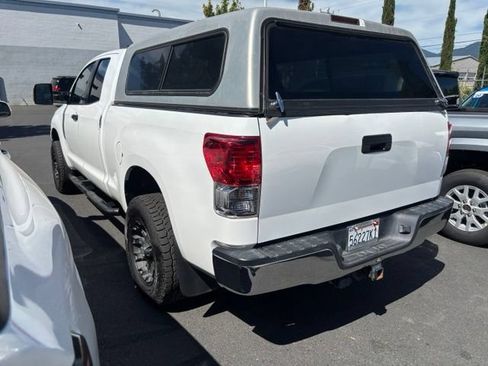 Used 2013 Toyota Tundra 4x4 Double Cab w/ Tow Pkg image 3