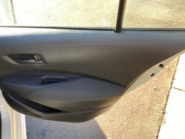Used 2023 Toyota Corolla LE FWD image 31