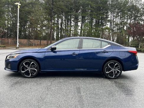 Certified 2024 Nissan Altima 2.5 SR w/ SR Premium Package image 20