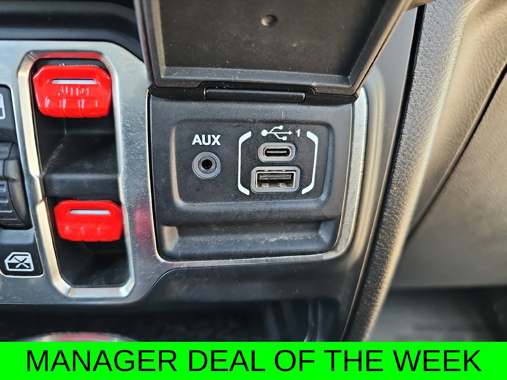 Used 2023 Jeep Wrangler Unlimited Sport AWD/4WD image 23