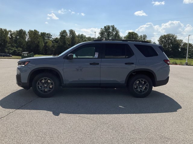 New 2026 Honda Pilot TrailSport image 17