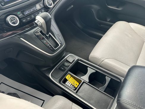 Used 2016 Honda CR-V EX-L image 19