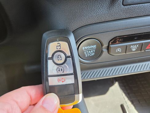 Used 2025 Ford Bronco Sport Outer Banks AWD/4WD image 4