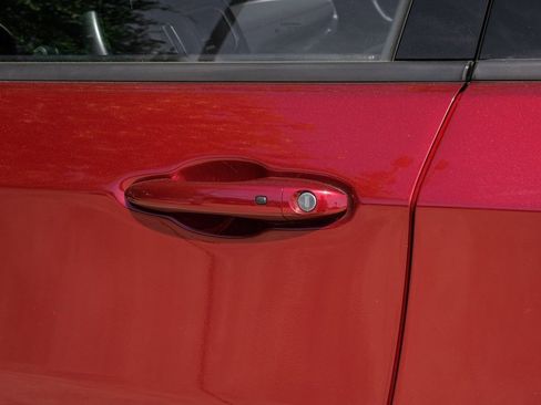 Used 2022 Jeep Compass Limited image 52