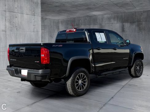 Used 2022 Chevrolet Colorado ZR2 AWD/4WD image 6