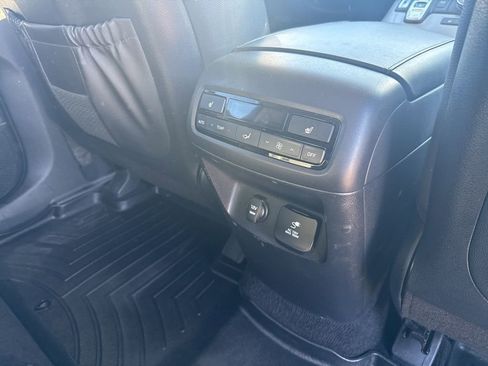 Used 2020 Hyundai Palisade SEL image 20