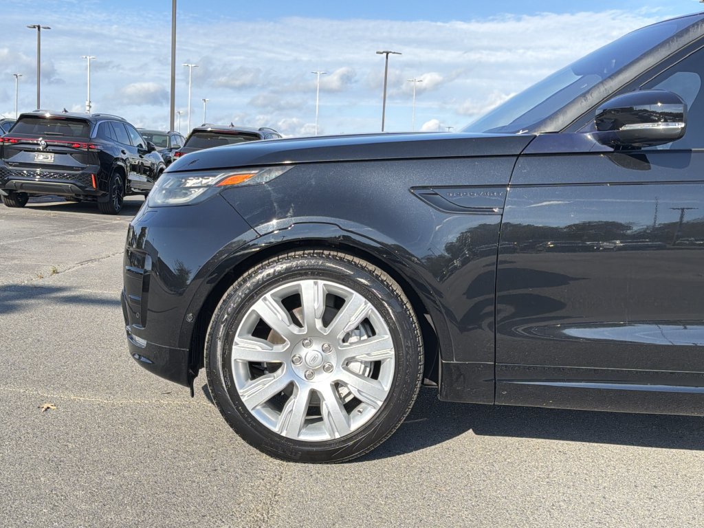 Used 2019 Land Rover Discovery HSE AWD/4WD image 9