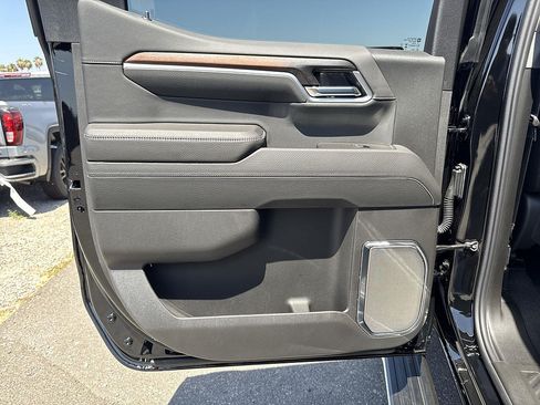 New 2026 GMC Sierra 1500 Denali AWD/4WD image 24