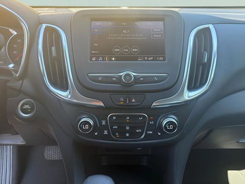 Used 2024 Chevrolet Equinox LT image 18