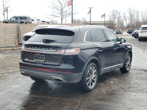 Certified 2022 Lincoln Nautilus Reserve w/ Equipment Group 201A image 6