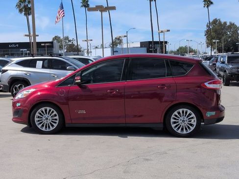 Used 2017 Ford C-MAX Energi SE w/ Equipment Group 401A image 9