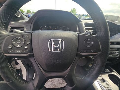 Used 2023 Honda Passport EX-L image 17