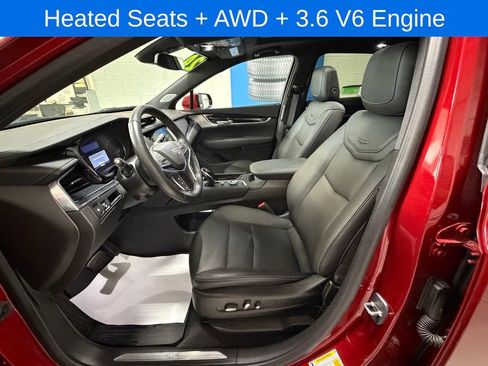 Used 2024 Cadillac XT5 Premium Luxury AWD/4WD image 8