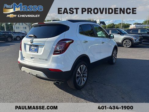 Certified 2022 Buick Encore Preferred AWD/4WD image 7