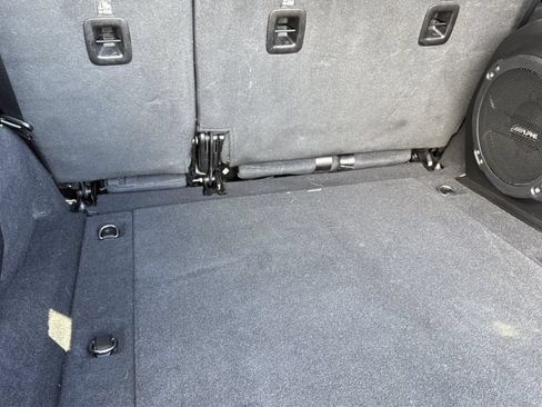 Used 2021 Jeep Wrangler Unlimited Rubicon w/ Dual Top Group AWD/4WD image 8