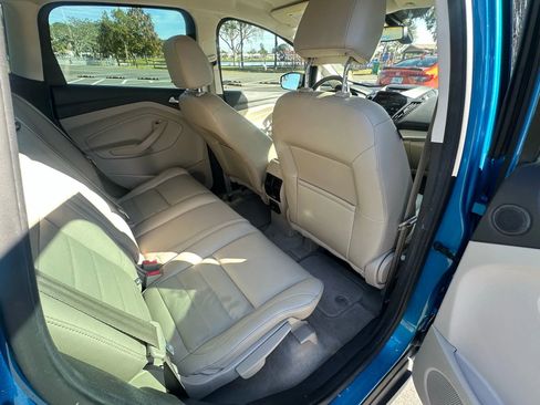 Used 2015 Ford C-MAX SEL w/ Equipment Group 302A image 26