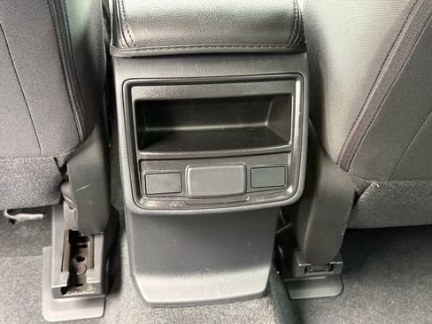 Certified 2024 Subaru Forester AWD/4WD image 16