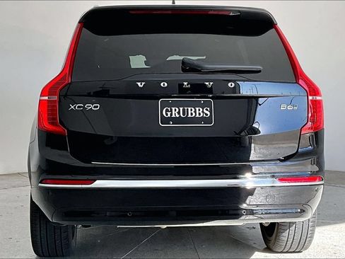 Used 2023 Volvo XC90 B6 Ultimate w/ Protection Package Premier AWD/4WD image 5