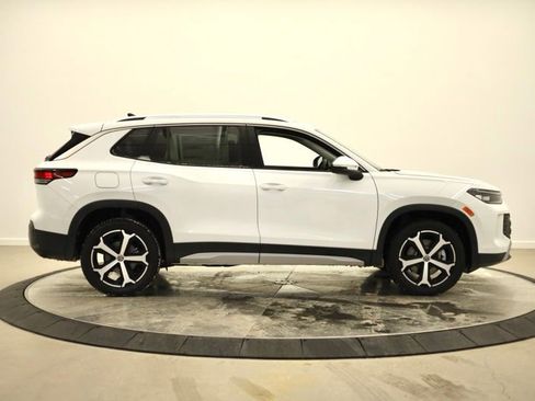 New 2026 Volkswagen Tiguan SE AWD/4WD image 2