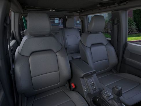 New 2025 Ford Bronco Big Bend w/ Black Diamond Package image 10