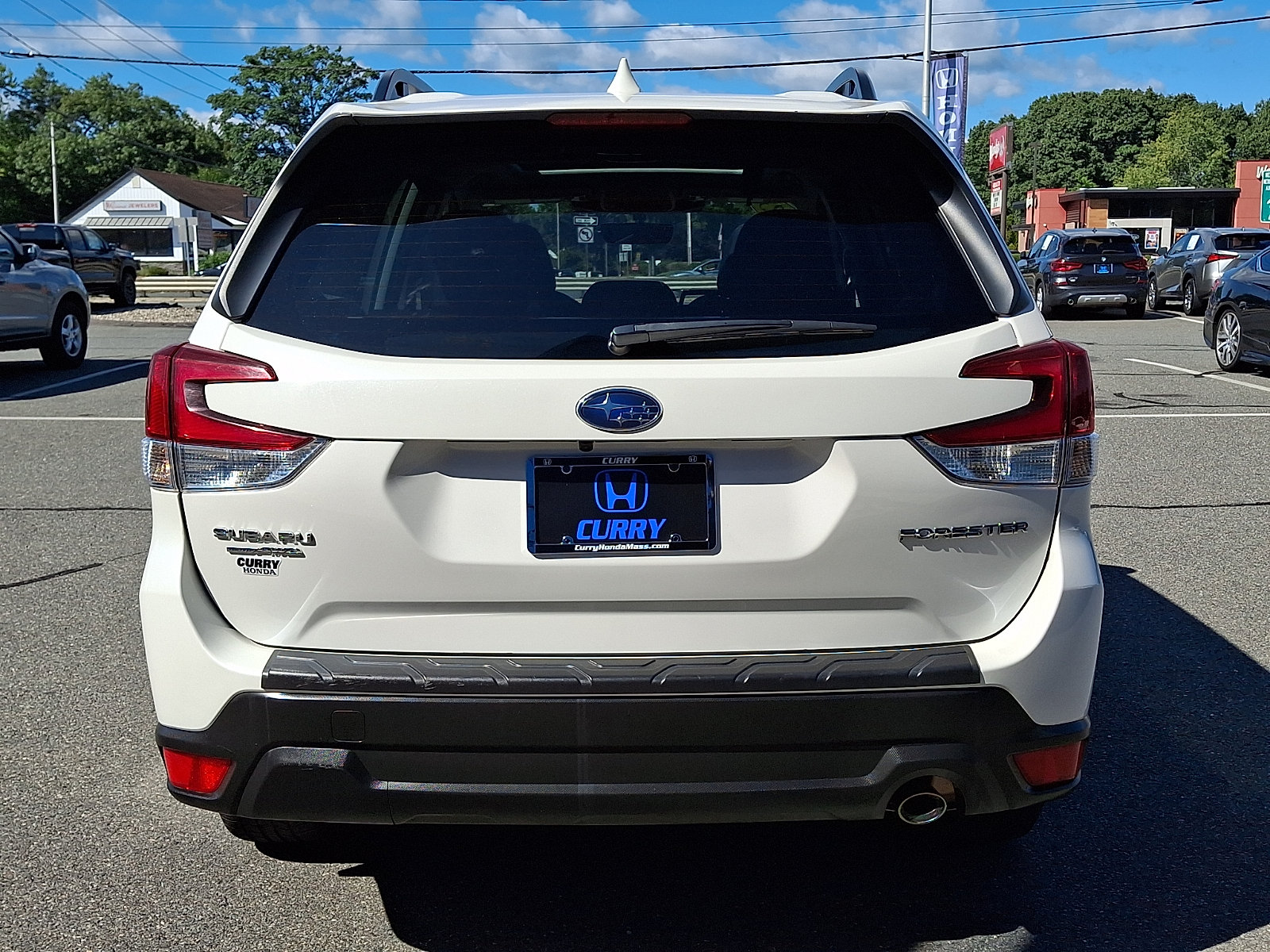Used 2023 Subaru Forester Premium AWD/4WD image 5