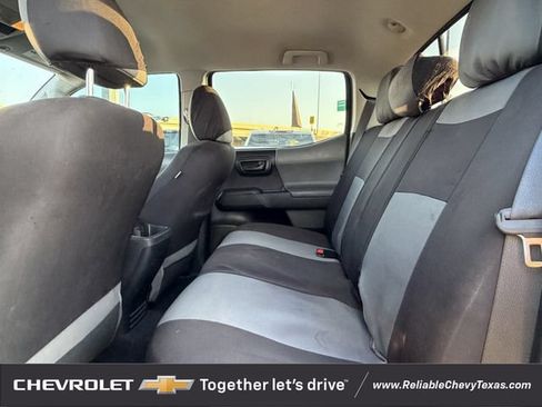 Used 2019 Toyota Tacoma SR w/ SR Convenience Package RWD image 28