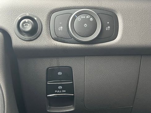 Used 2022 Ford E-Transit 148 High Roof w/ Load Area Protection Package image 21