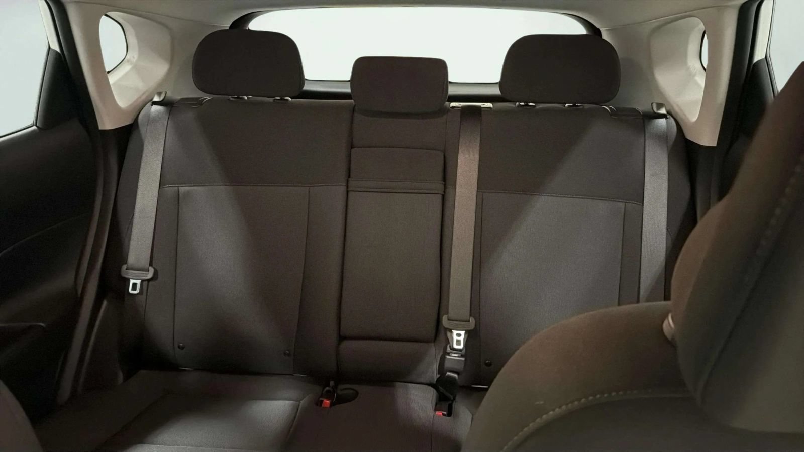 Used 2025 Hyundai Kona SE FWD image 29