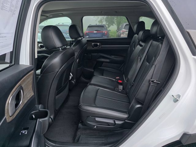 Certified 2023 Kia Sorento S w/ Panoramic Sunroof Package AWD/4WD image 17