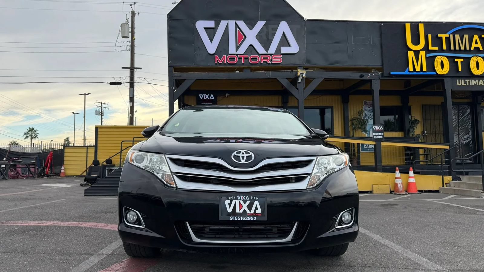 Used 2014 Toyota Venza XLE AWD/4WD image 2
