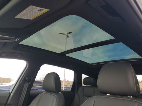 Used 2025 Audi Q7 2.0T Premium Plus w/ Premium Plus Package image 8