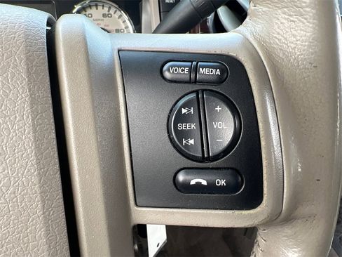 Used 2010 Ford F350 Lariat image 18