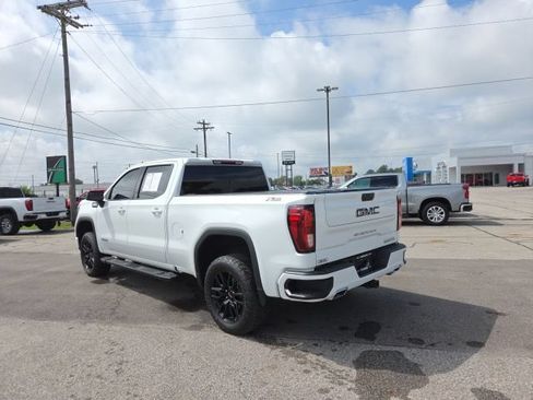 Used 2022 GMC Sierra 1500 Elevation AWD/4WD image 8