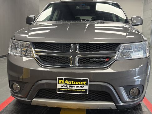 Used 2013 Dodge Journey SXT w/ Flexible Seating Group image 7