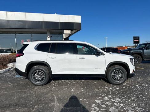 New 2026 GMC Acadia Elevation AWD/4WD image 11