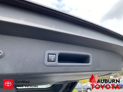 Certified 2025 Toyota Sienna XLE AWD/4WD image 10