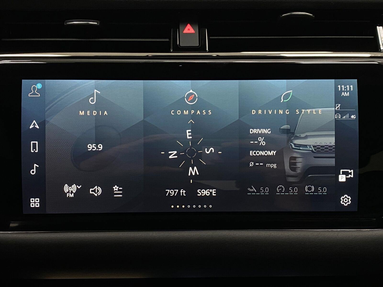 Used 2023 Land Rover Range Rover Evoque R-Dynamic SE AWD/4WD image 21