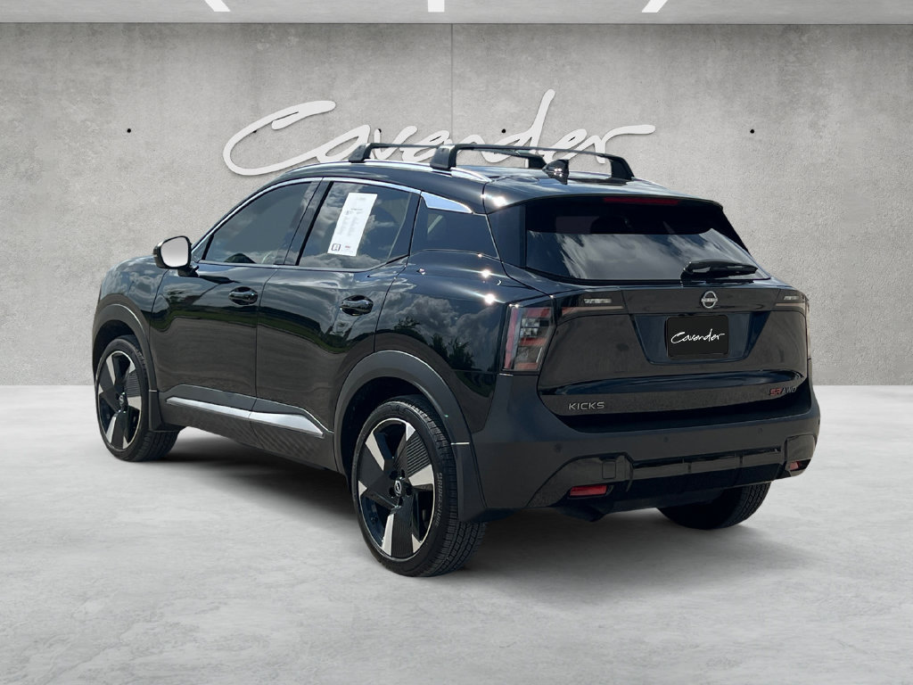 Certified 2025 Nissan Kicks SR w/ SR Premium Package AWD/4WD image 14