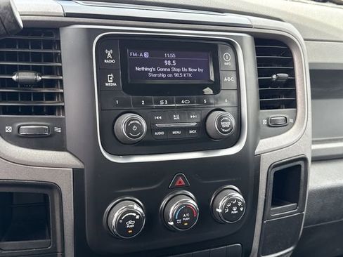 Used 2013 RAM 1500 Express RWD image 33