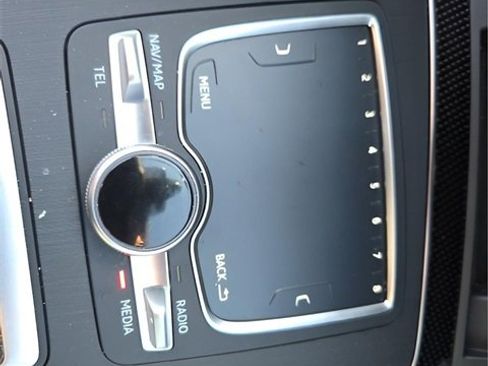 Used 2020 Audi SQ5 Premium Plus w/ Premium Plus Package image 18