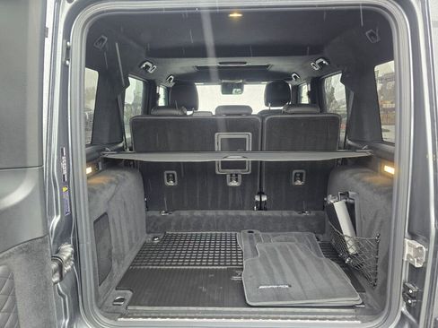 Used 2025 Mercedes-Benz G 63 AMG 4MATIC image 11