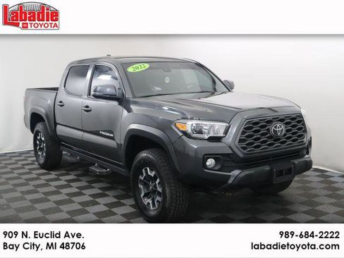 Certified 2022 Toyota Tacoma TRD Off-Road image 1